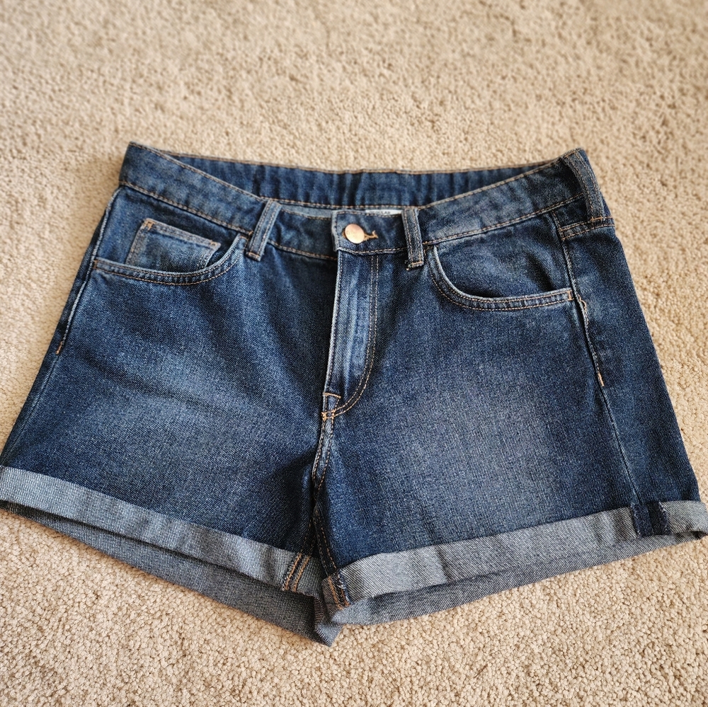 Ladies Denim Shorts Medium Denim Blue size 6 / 34